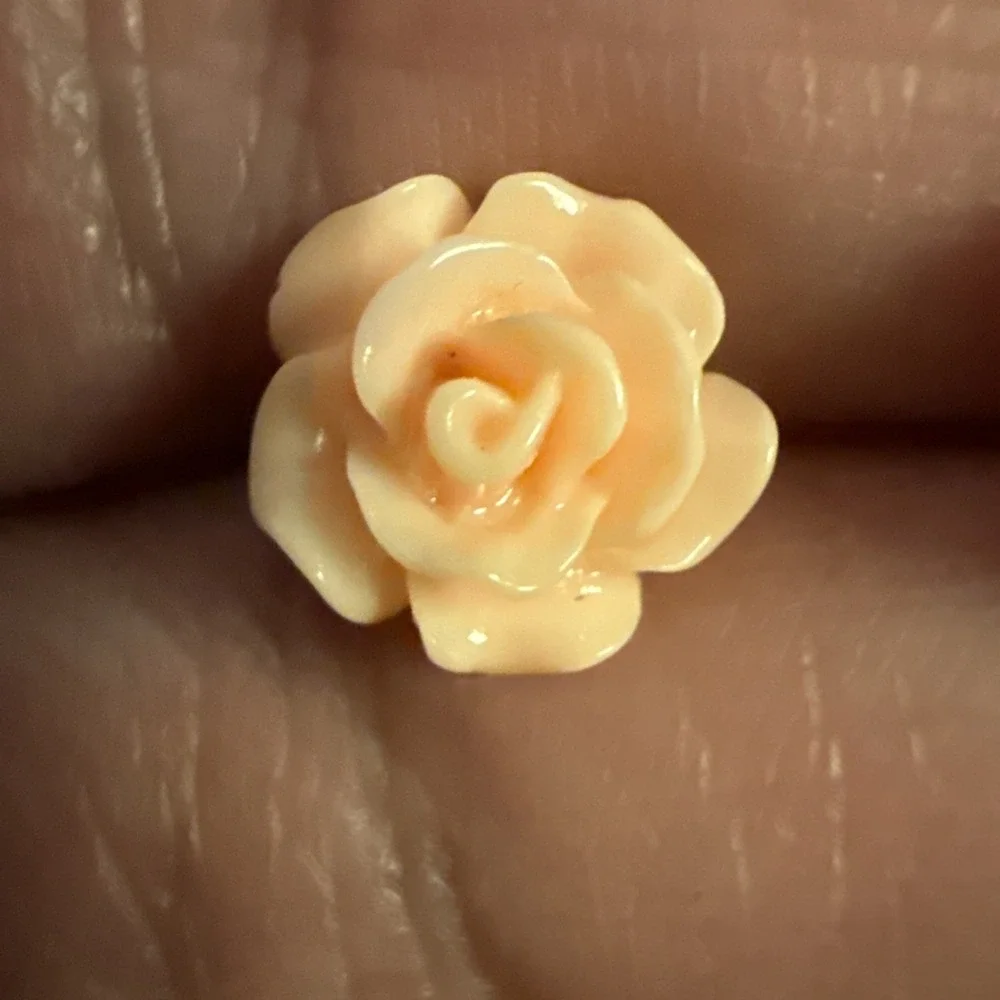 Peach Flower Stud Earrings. 35